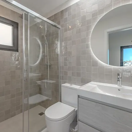 Exclusive New Townhouse In Playa Paraiso Tatil Evi Costa Adeje