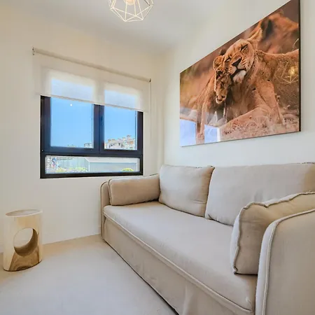 Exclusive New Townhouse In Playa Paraiso 別荘 *